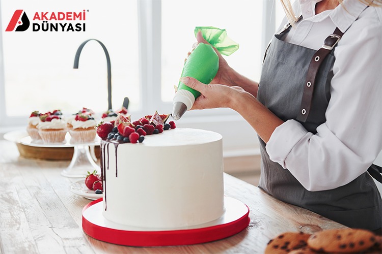 Şeker Hamurunda Renk Kullanımı ve Teknik Detaylar